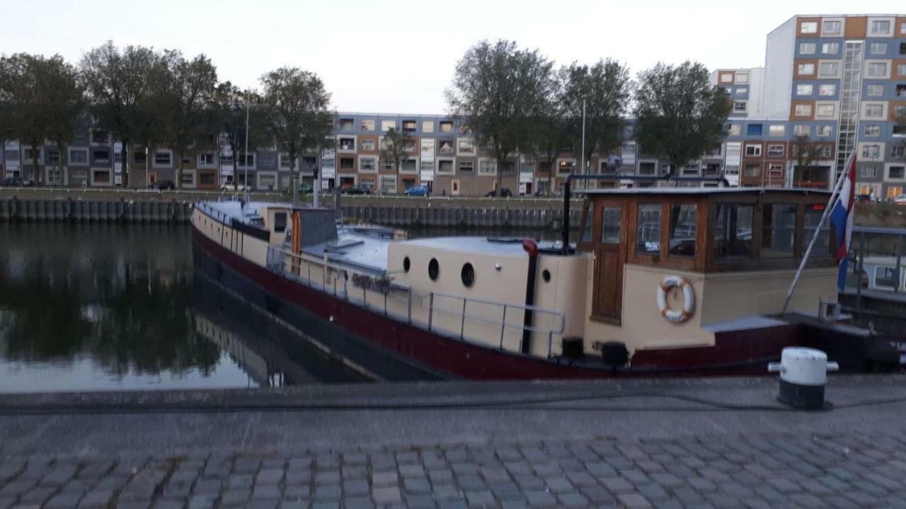B&B Unitas Rotterdam Ngoại thất bức ảnh
